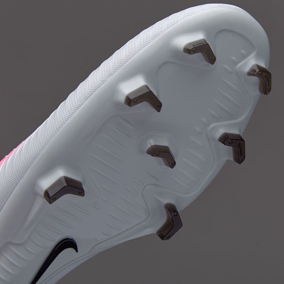 Nike Mercurial Veloce III